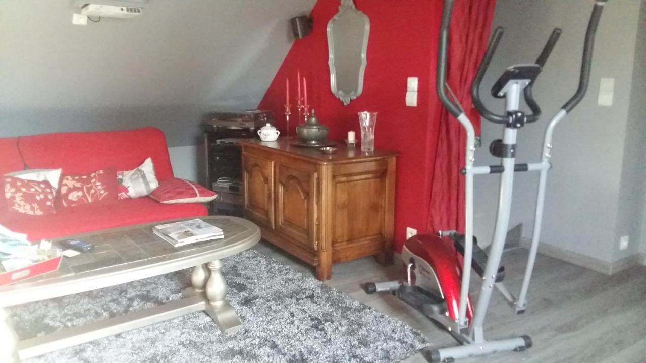 Bed and Breakfast La Maison Bretonne, Chez Pascal & Brigitte Pleslin-Trigavou Экстерьер фото
